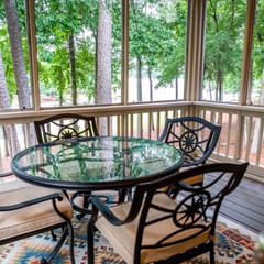 Lakeside Retreat